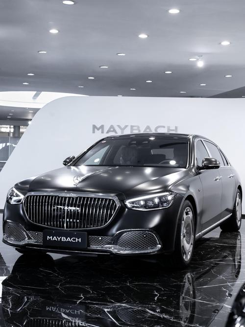 广州96岚图汽车的售后服务让用户无忧出行，迈巴赫未来的豪华车趋势